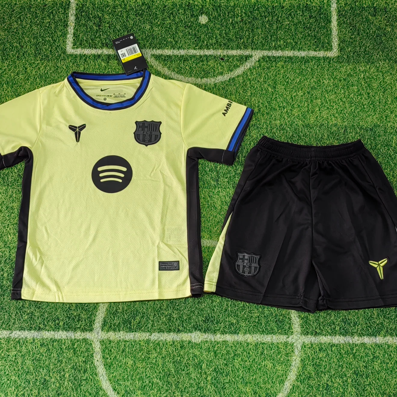 Kit enfant FC Barcelone EXT 25/26
