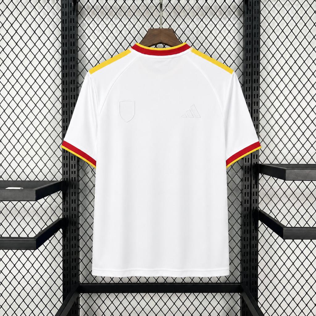 Lens Third 26/27