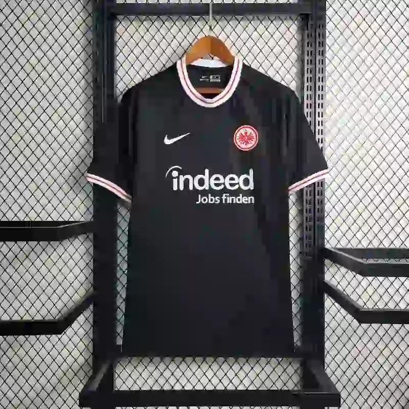 Frankfurt Away 23/24 - Choppe ton maillot