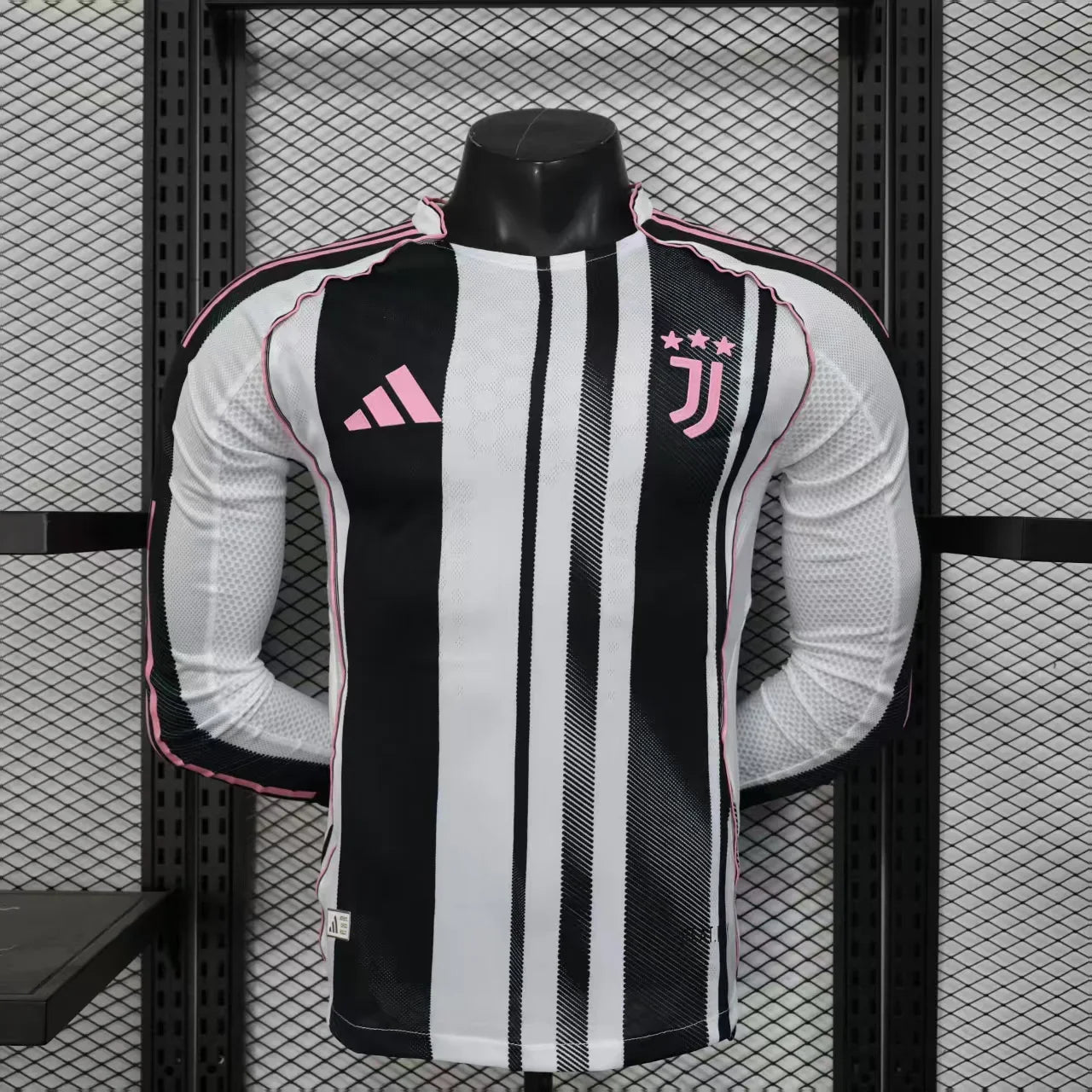 Juventus DOM Player Version Long Sleeve 25/26