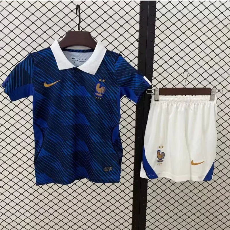 Kit enfant France DOM Coupe du Monde 2026 - Choppe ton maillot