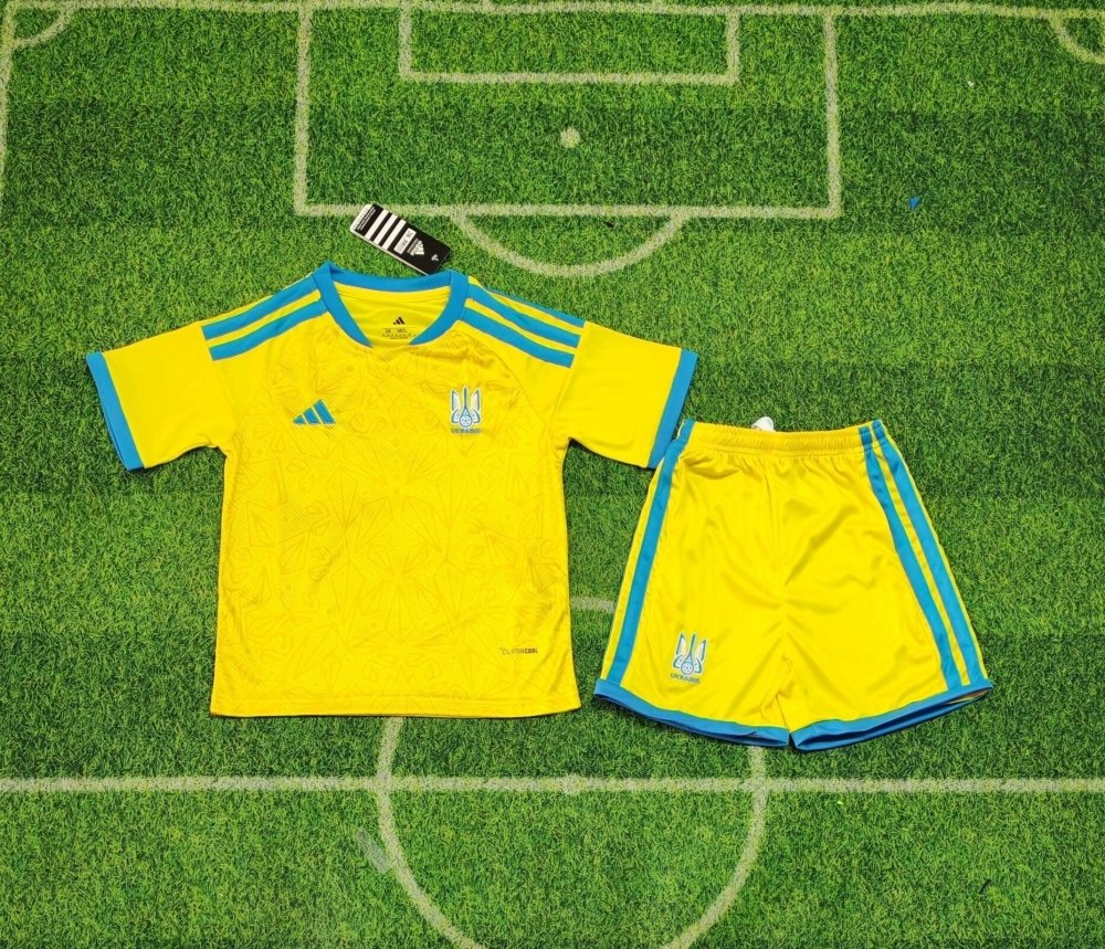 Kit enfant Ukraine DOM Coupe du Monde 2026 - Choppe ton maillot