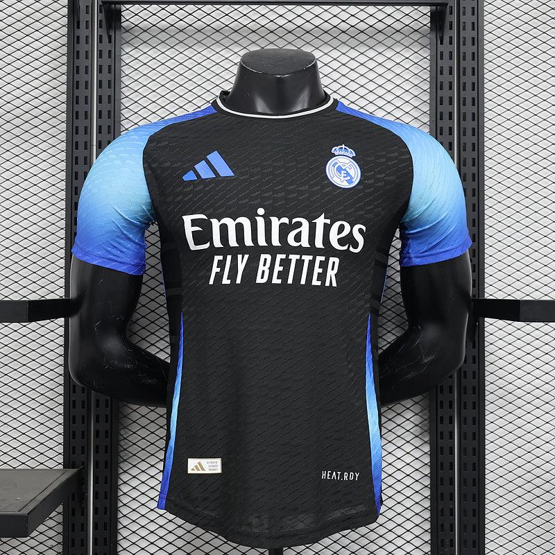 Real Madrid 23/24 black special Player Version - Choppe ton maillot