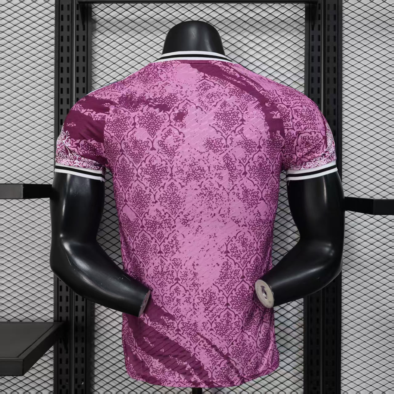 Real Madrid Concept Player Version 25/26