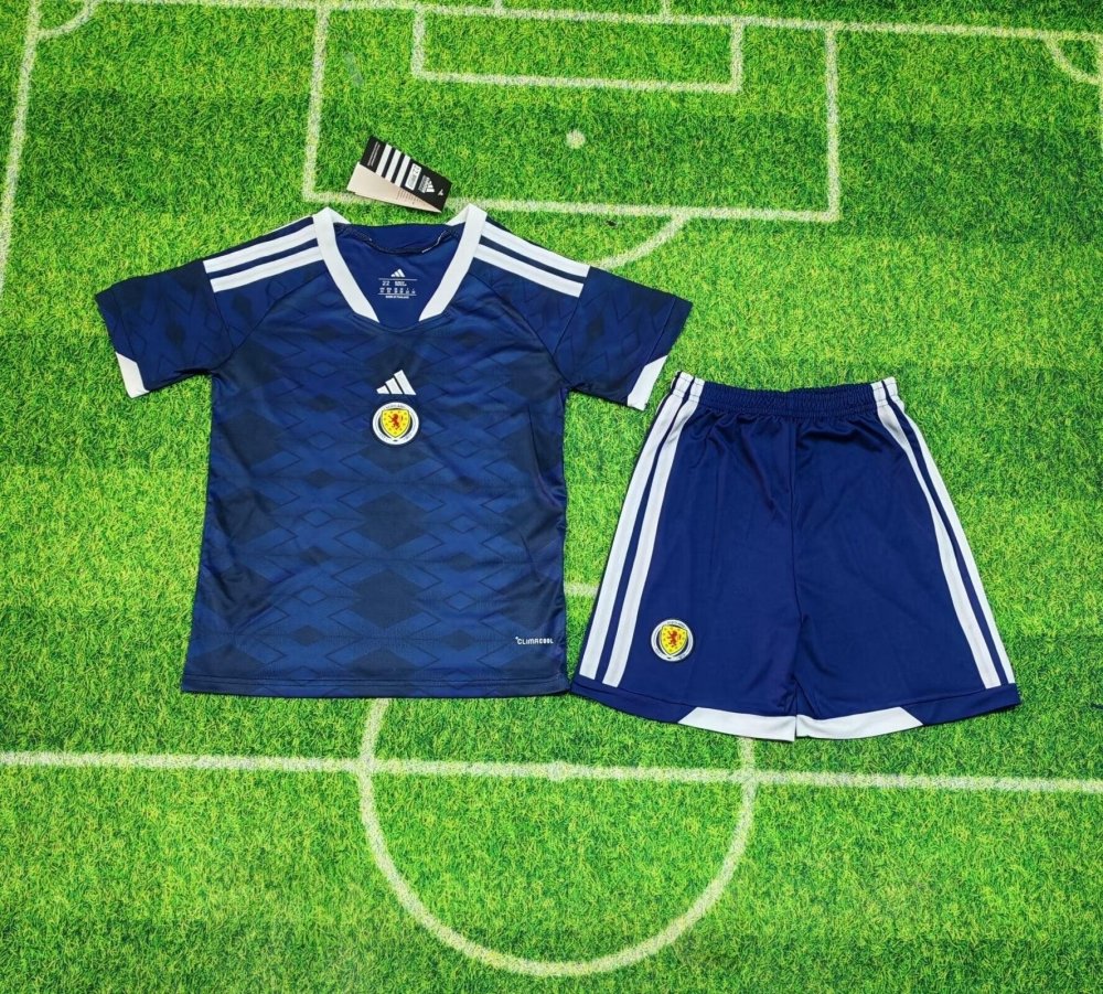 Kit enfant Ecosse DOM Coupe du Monde 2026 - Choppe ton maillot