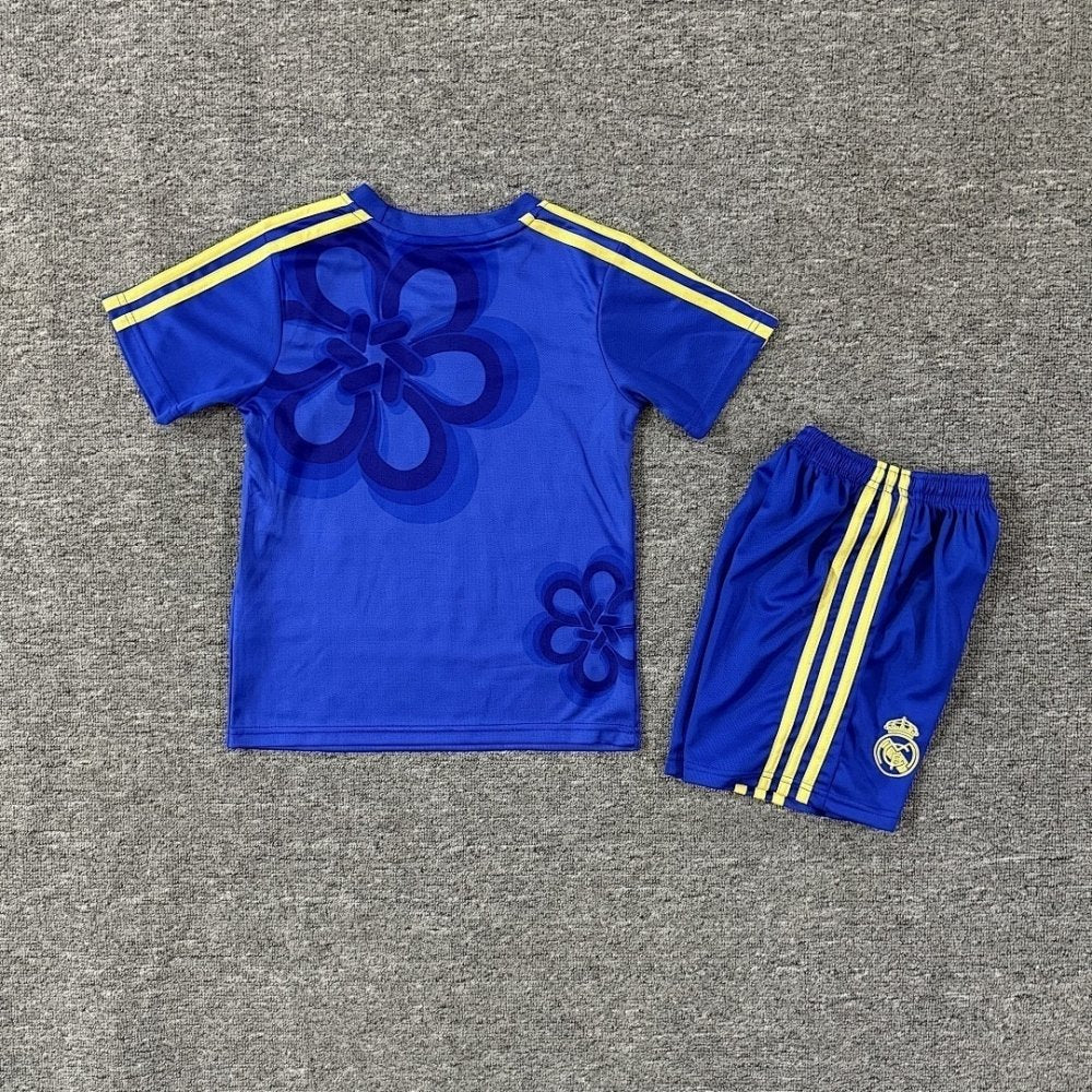 Kit enfant Real Madrid Cultural Story 25/26 - Choppe ton maillot