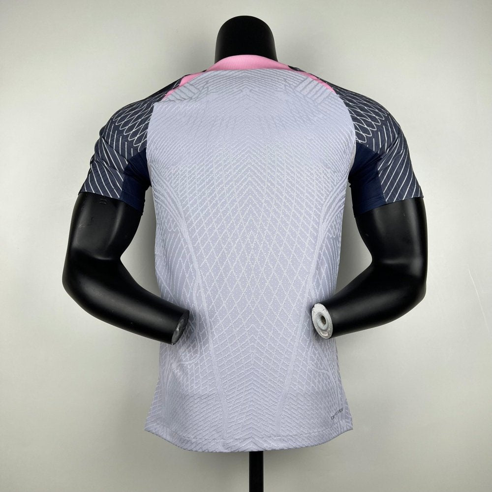 Tottenham Training Player Version 23/24 - Choppe ton maillot